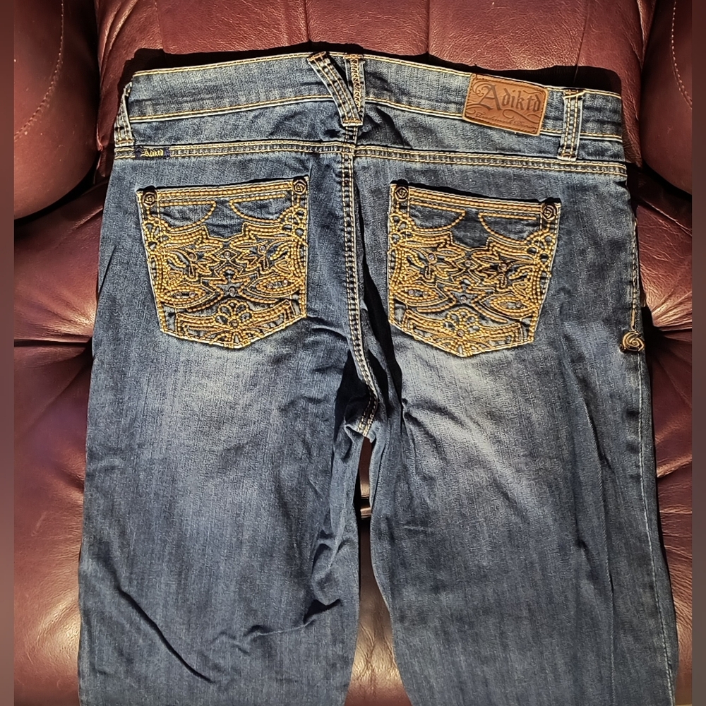 Adiktd Women's Jean's Straight Leg. Size 12 Like new